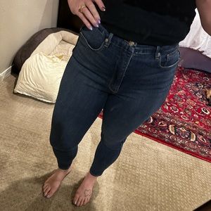 Good American - Good Curve Skinny Jeans